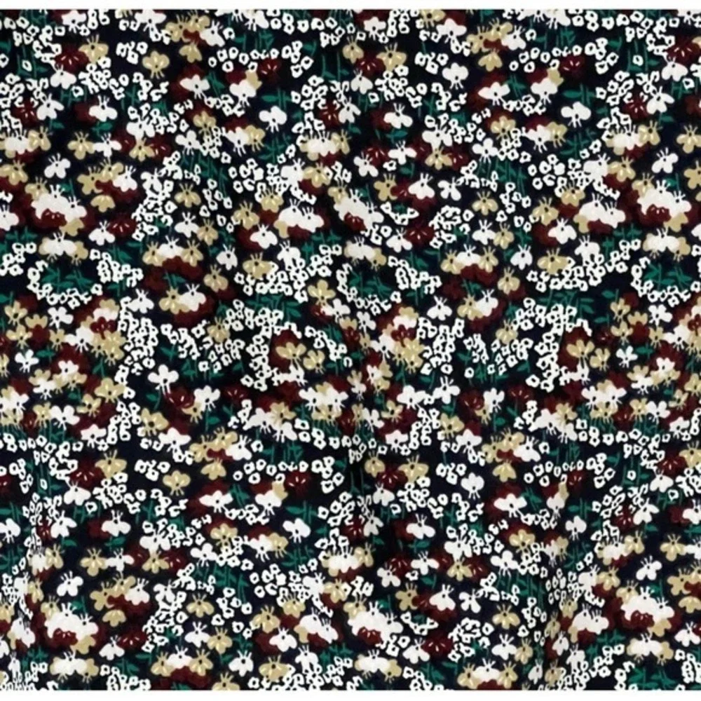 Ann Taylor Floral Midi Skirt‎ Navy Burgundy Ditsy Print Ruffle Hem Size 4 Office